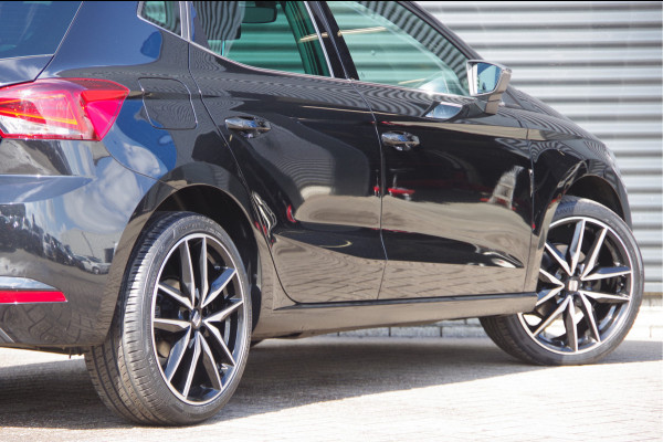 Seat Ibiza 1.0 TSI FR BI Xcellence AUT. LEDER/ALCANTARA, LED, ADAPT. CRUISE, CAMERA, CARPLAY, CLIMA, STOELVERWARMING