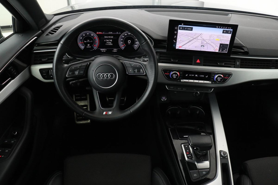 Audi A4 35 TFSI S edition | Stoelverwarming | B&O 3D Sound | Camera | Sportstoelen | Carplay | Full LED | Half leder | Virtual Cockpit | Navigatie | S Line
