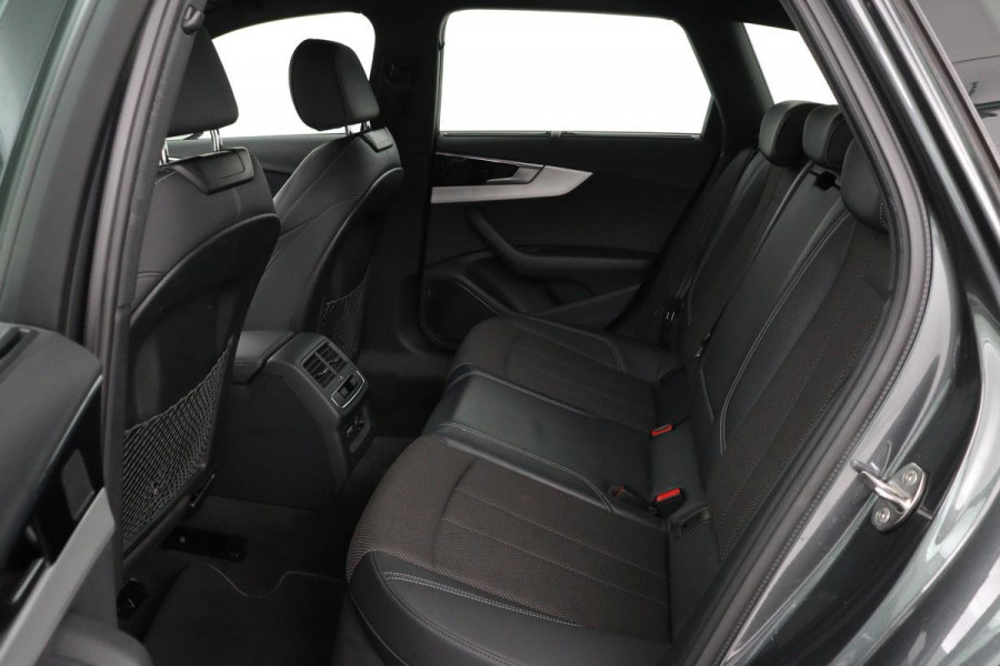 Audi A4 35 TFSI S edition | Stoelverwarming | B&O 3D Sound | Camera | Sportstoelen | Carplay | Full LED | Half leder | Virtual Cockpit | Navigatie | S Line