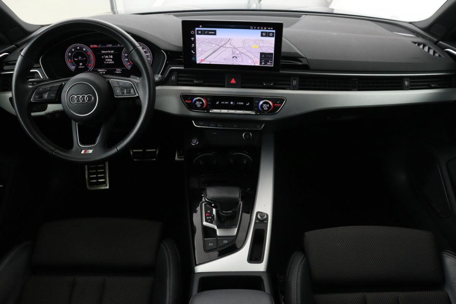 Audi A4 35 TFSI S edition | Stoelverwarming | B&O 3D Sound | Camera | Sportstoelen | Carplay | Full LED | Half leder | Virtual Cockpit | Navigatie | S Line