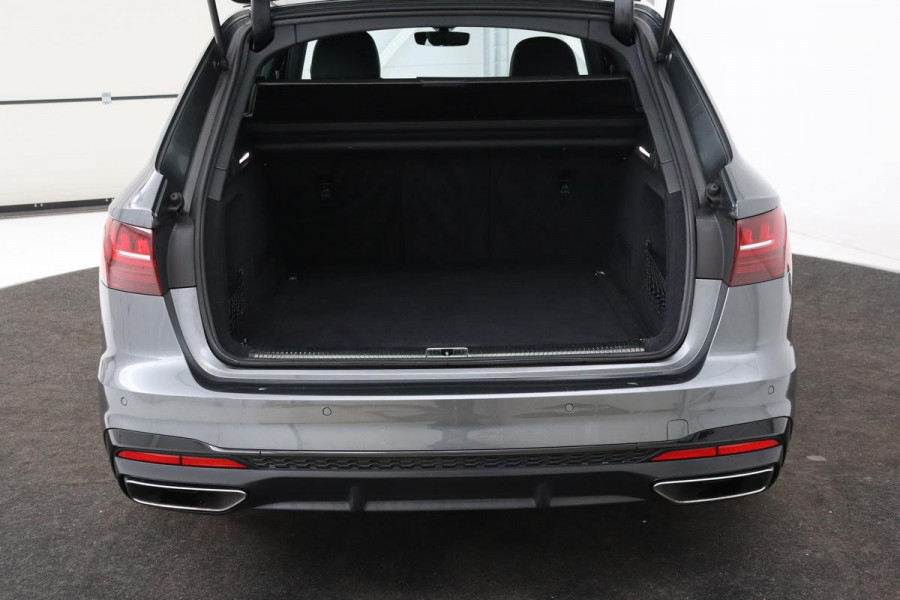 Audi A4 35 TFSI S edition | Stoelverwarming | B&O 3D Sound | Camera | Sportstoelen | Carplay | Full LED | Half leder | Virtual Cockpit | Navigatie | S Line