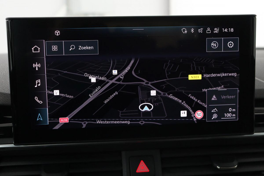 Audi A4 35 TFSI S edition | Stoelverwarming | B&O 3D Sound | Camera | Sportstoelen | Carplay | Full LED | Half leder | Virtual Cockpit | Navigatie | S Line