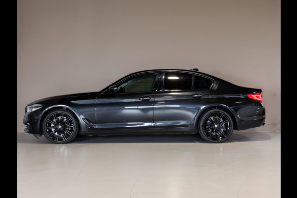 BMW 5 Serie 540i High Executive / 340pk / Leder / Achteruitrijcamera / Led