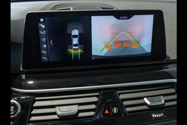 BMW 5 Serie 540i High Executive / 340pk / Leder / Achteruitrijcamera / Led