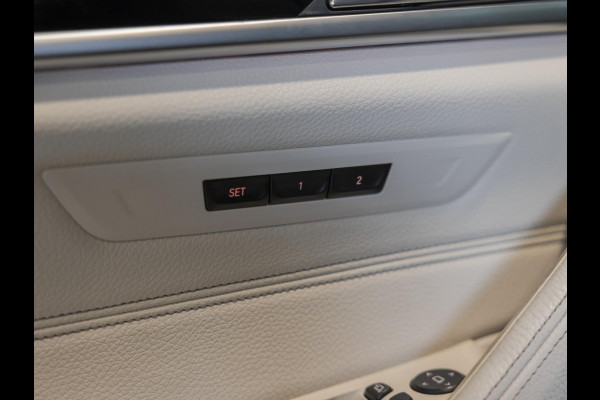 BMW 5 Serie 540i High Executive / 340pk / Leder / Achteruitrijcamera / Led