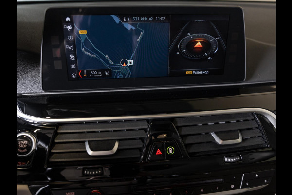 BMW 5 Serie 540i High Executive / 340pk / Leder / Achteruitrijcamera / Led