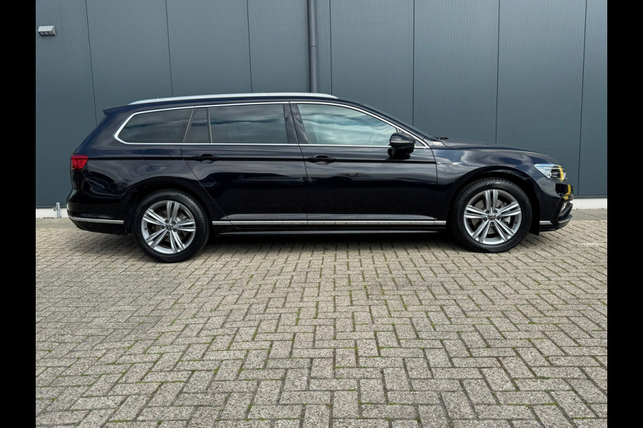 Volkswagen Passat Variant 1.5 TSI * R-Line * Pano dak * Trekhaak * Digi teller * AppleCarPlay *