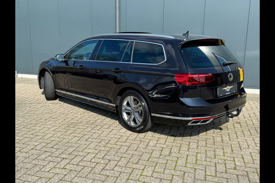 Volkswagen Passat Variant 1.5 TSI * R-Line * Pano dak * Trekhaak * Digi teller * AppleCarPlay *