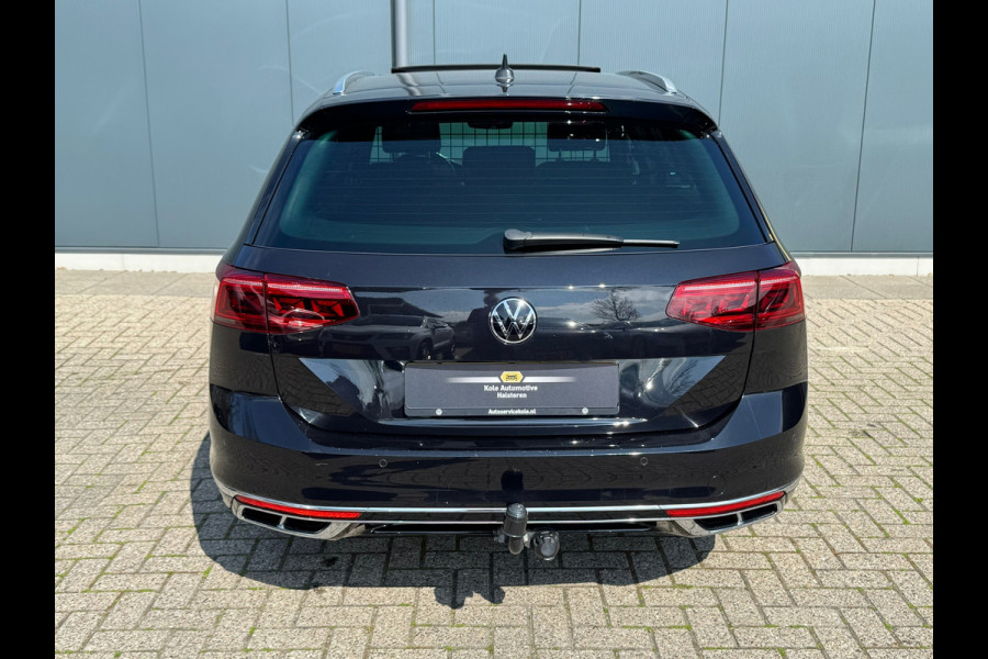 Volkswagen Passat Variant 1.5 TSI * R-Line * Pano dak * Trekhaak * Digi teller * AppleCarPlay *