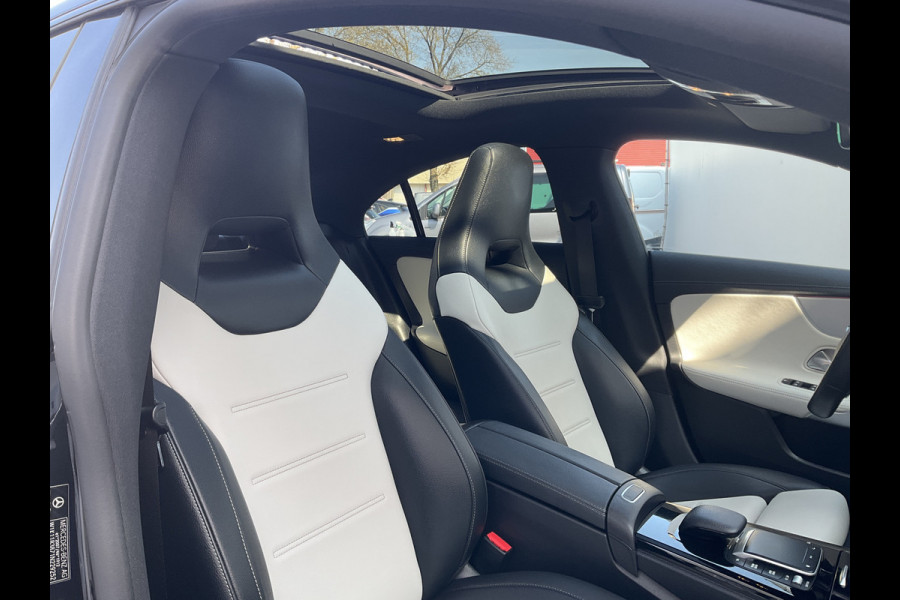 Mercedes-Benz CLA-Klasse 200 164pk Premium Plus AMG Pano.dak Sfeerverl. Stoelverw.