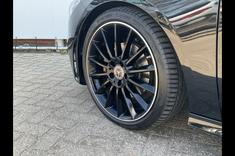 Mercedes-Benz CLA-Klasse 200 164pk Premium Plus AMG Pano.dak Sfeerverl. Stoelverw.
