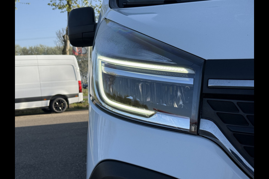 Renault Trafic 1.6 dCi 95 T27 L1H1 Comfort | NL-auto | LED | Trekhaak | Imperiaal | Cruisec.