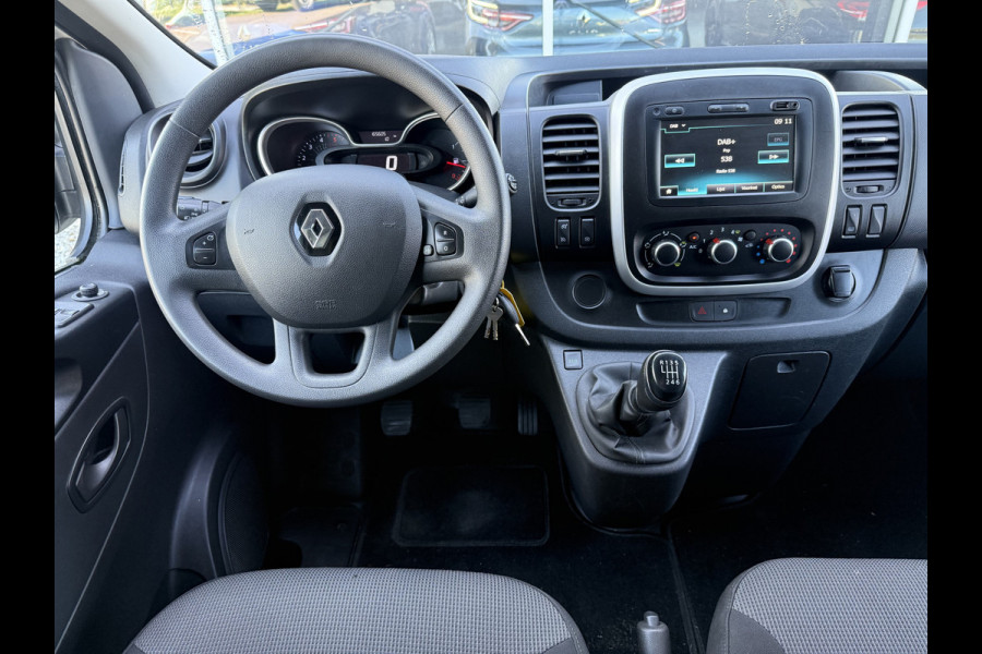 Renault Trafic 1.6 dCi 95 T27 L1H1 Comfort | NL-auto | LED | Trekhaak | Imperiaal | Cruisec.