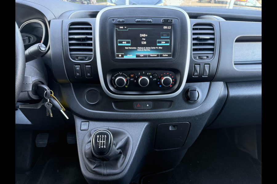 Renault Trafic 1.6 dCi 95 T27 L1H1 Comfort | NL-auto | LED | Trekhaak | Imperiaal | Cruisec.