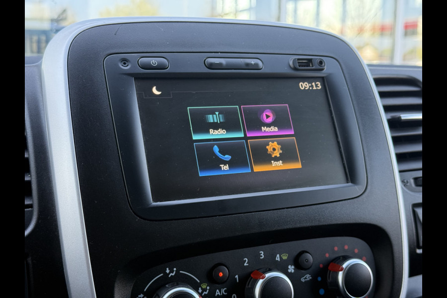 Renault Trafic 1.6 dCi 95 T27 L1H1 Comfort | NL-auto | LED | Trekhaak | Imperiaal | Cruisec.