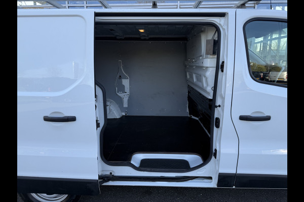 Renault Trafic 1.6 dCi 95 T27 L1H1 Comfort | NL-auto | LED | Trekhaak | Imperiaal | Cruisec.
