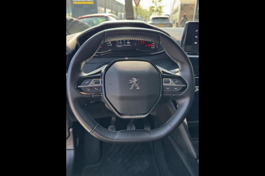 Peugeot 208 1.2 PureTech STYLE Edition - Apple CarPlay Navigatie I LED I PDC I Airco I Sport velgen I Dealer onderhouden