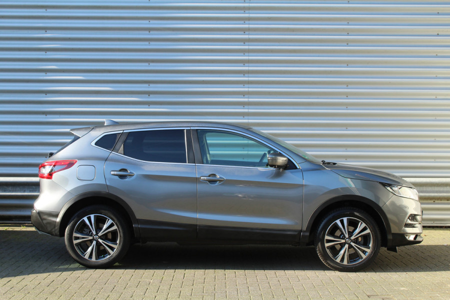 Nissan QASHQAI 1.6 164pk N-Connecta NL-Auto NAP Clima Cruise Navi 360 Camera 18"LMV Trekhaak 1500kg