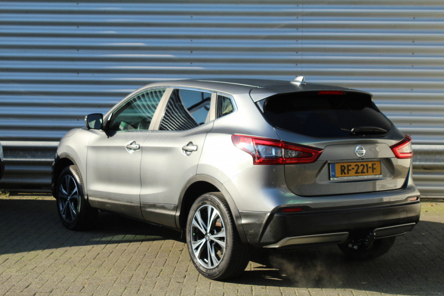 Nissan QASHQAI 1.6 164pk N-Connecta NL-Auto NAP Clima Cruise Navi 360 Camera 18"LMV Trekhaak 1500kg