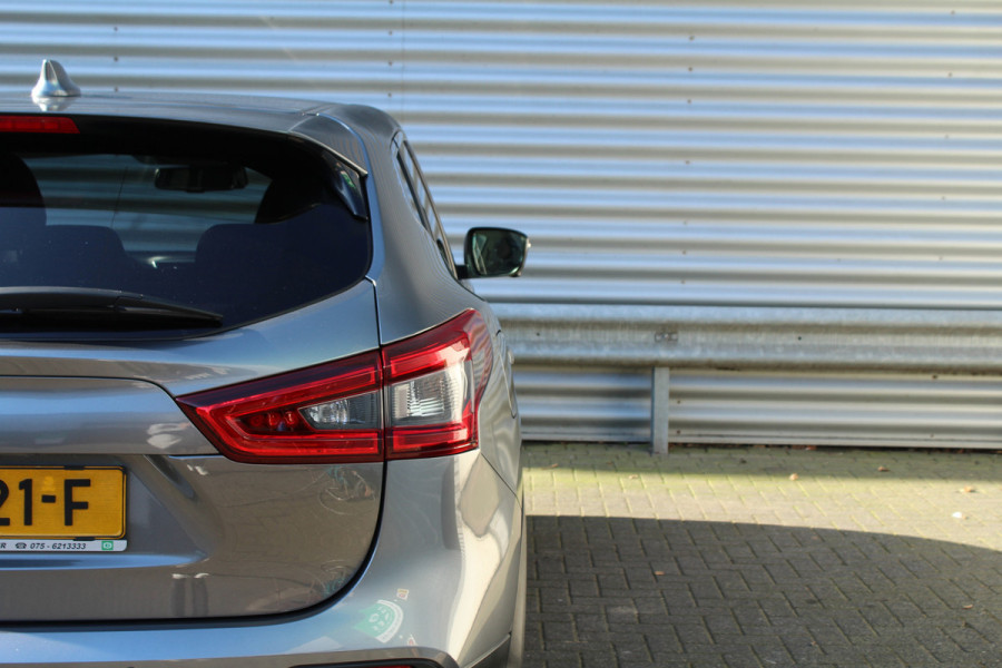 Nissan QASHQAI 1.6 164pk N-Connecta NL-Auto NAP Clima Cruise Navi 360 Camera 18"LMV Trekhaak 1500kg