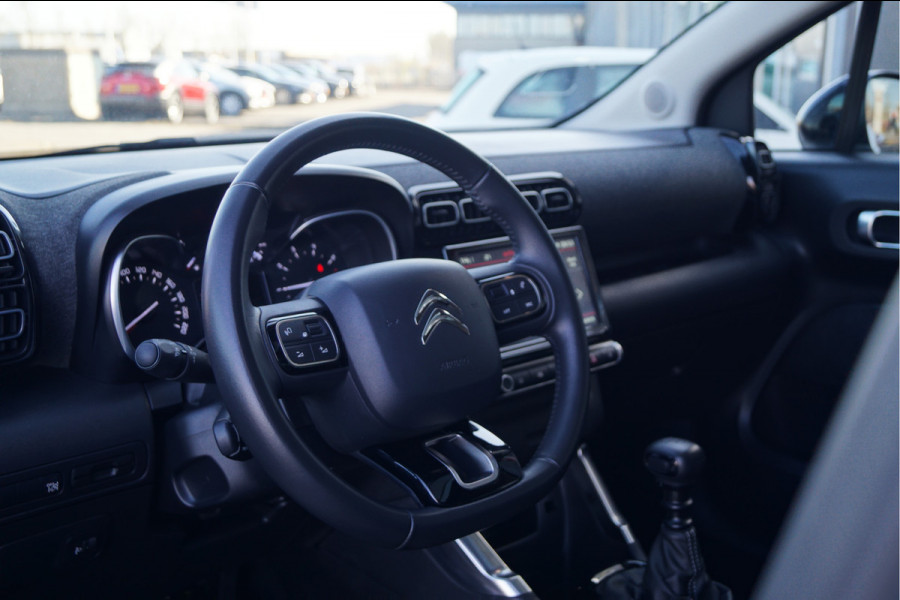 Citroën C3 Aircross 1.2 PureTech 110 Feel | Leren bekleding | Panoramadak | Stoelverwarming | Navigatie