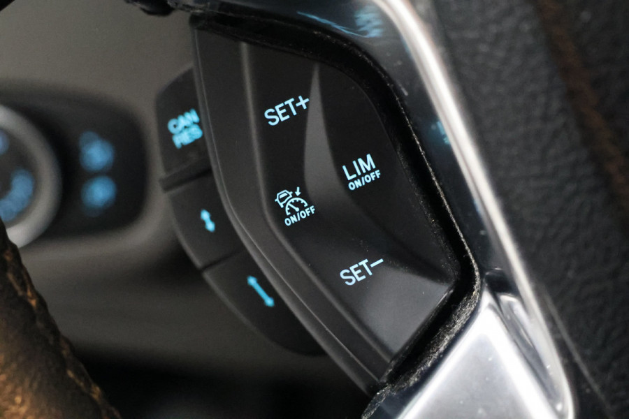Ford Transit Connect 1.5 EcoBlue 120 PK L2 | Raptor Edition | 3-Zitter | ACC | Blind Spot | Navigatie | Bi-Xenon | Camera | CarPlay | Trekhaak | DAB | Lengte 2 | Nieuwe APK | Onderhoudsbeurt