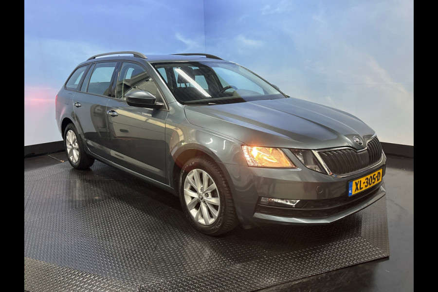 Škoda Octavia Combi 1.0 TSI Greentech Ambition Business Trekhaak, Carplay, Navi, Clima,