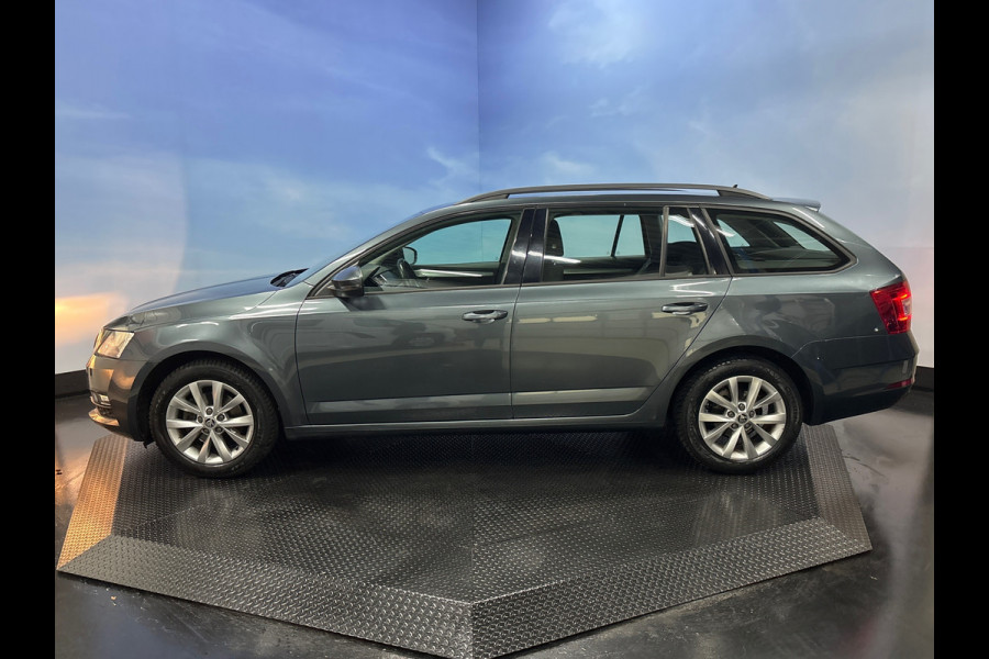 Škoda Octavia Combi 1.0 TSI Greentech Ambition Business Trekhaak, Carplay, Navi, Clima,
