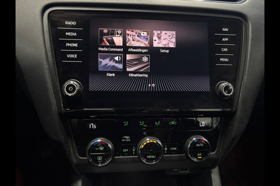 Škoda Octavia Combi 1.0 TSI Greentech Ambition Business Trekhaak, Carplay, Navi, Clima,