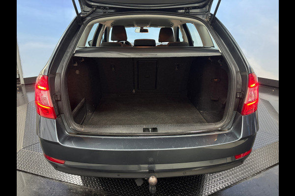 Škoda Octavia Combi 1.0 TSI Greentech Ambition Business Trekhaak, Carplay, Navi, Clima,