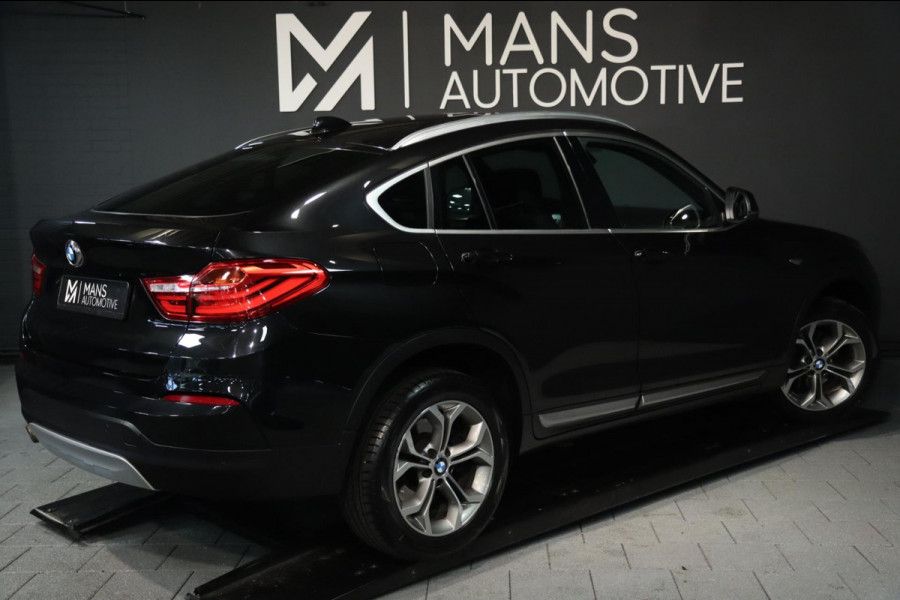 BMW X4 XDrive20i / PANODAK / HUD / KEYLESS / DODEHOEK / MEMORY / 18''