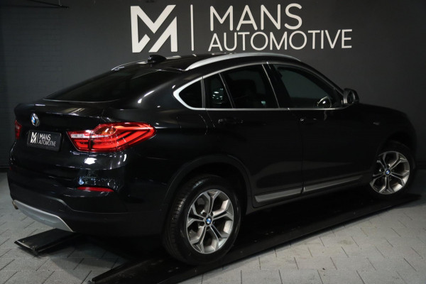 BMW X4 XDrive20i / PANODAK / HUD / KEYLESS / DODEHOEK / MEMORY / 18''