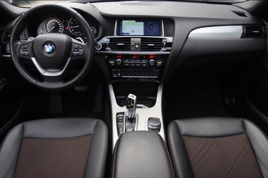 BMW X4 XDrive20i / PANODAK / HUD / KEYLESS / DODEHOEK / MEMORY / 18''