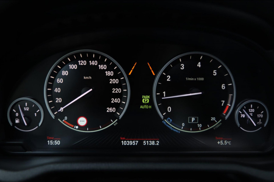 BMW X4 XDrive20i / PANODAK / HUD / KEYLESS / DODEHOEK / MEMORY / 18''