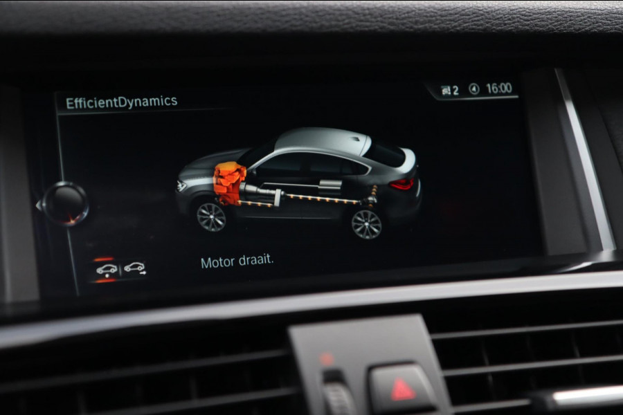 BMW X4 XDrive20i / PANODAK / HUD / KEYLESS / DODEHOEK / MEMORY / 18''