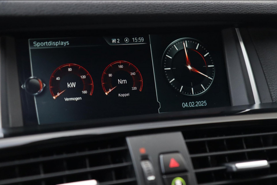 BMW X4 XDrive20i / PANODAK / HUD / KEYLESS / DODEHOEK / MEMORY / 18''