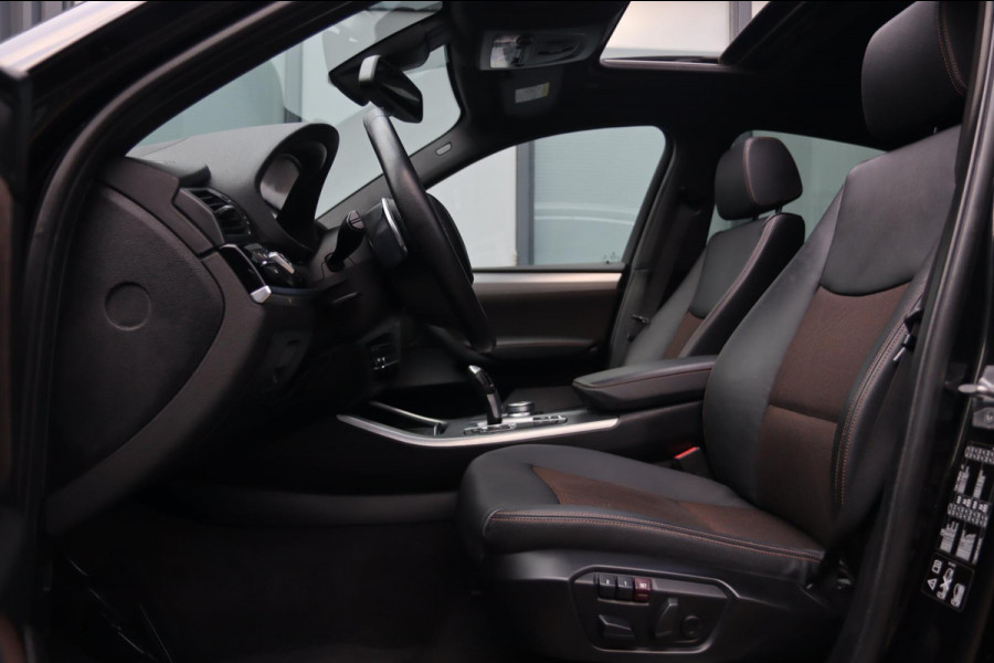 BMW X4 XDrive20i / PANODAK / HUD / KEYLESS / DODEHOEK / MEMORY / 18''