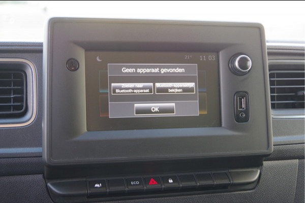 Renault Master T35 2.3 dCi 135PK L2H2 3-ZITS, TREKHAAK, STOELVERW. NAVI, CRUISE, AIRCO, APPLE CARPLAY