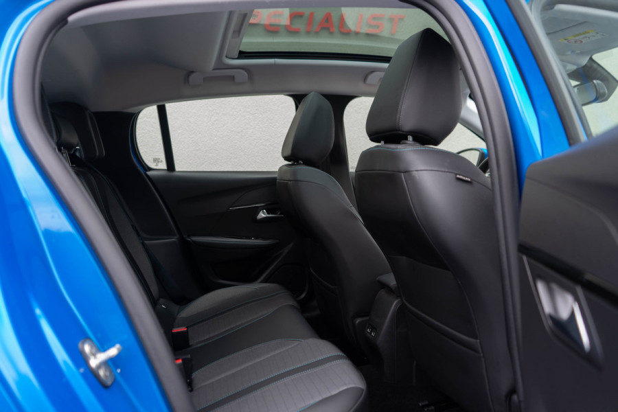 Peugeot 208 1.2 PureTech Allure / Navigatie/ Virtual Cockpit/ Panoramadak/ 74kW (101PK)
