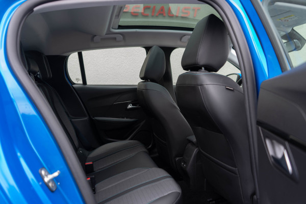 Peugeot 208 1.2 PureTech Allure / Navigatie/ Virtual Cockpit/ Panoramadak/ 74kW (101PK)