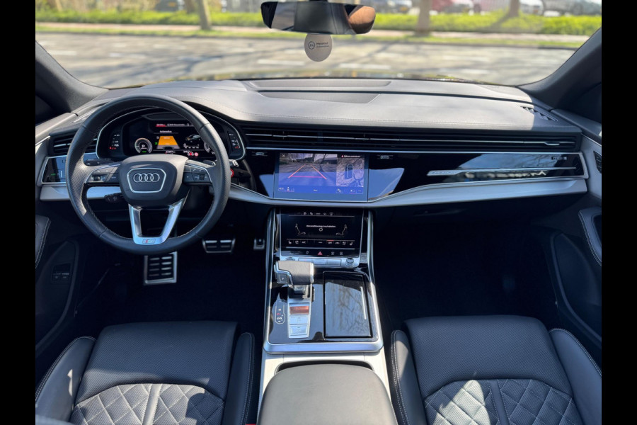 Audi Q8 60 TFSI e quattro Competition Adaptive Pano B&O Lane assist Keyless 3D-cam Head up Digital dashboard Massage Dealeronderho