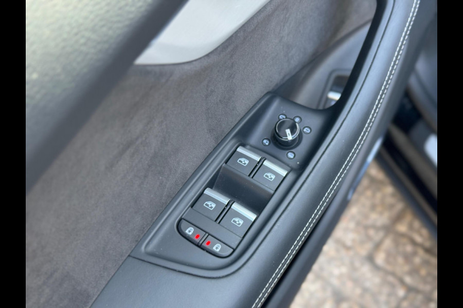 Audi Q8 60 TFSI e quattro Competition Adaptive Pano B&O Lane assist Keyless 3D-cam Head up Digital dashboard Massage Dealeronderho