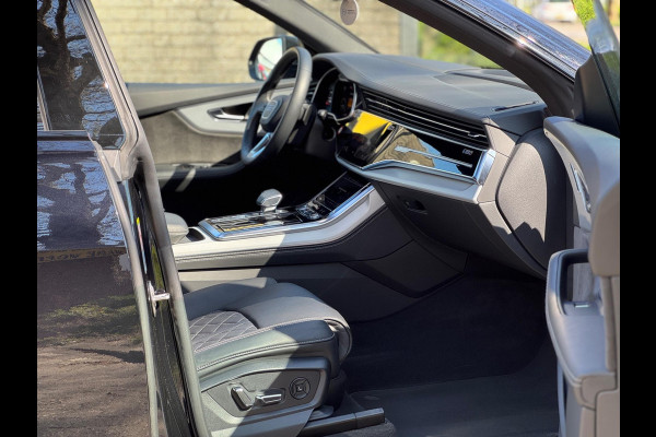 Audi Q8 60 TFSI e quattro Competition Adaptive Pano B&O Lane assist Keyless 3D-cam Head up Digital dashboard Massage Dealeronderho