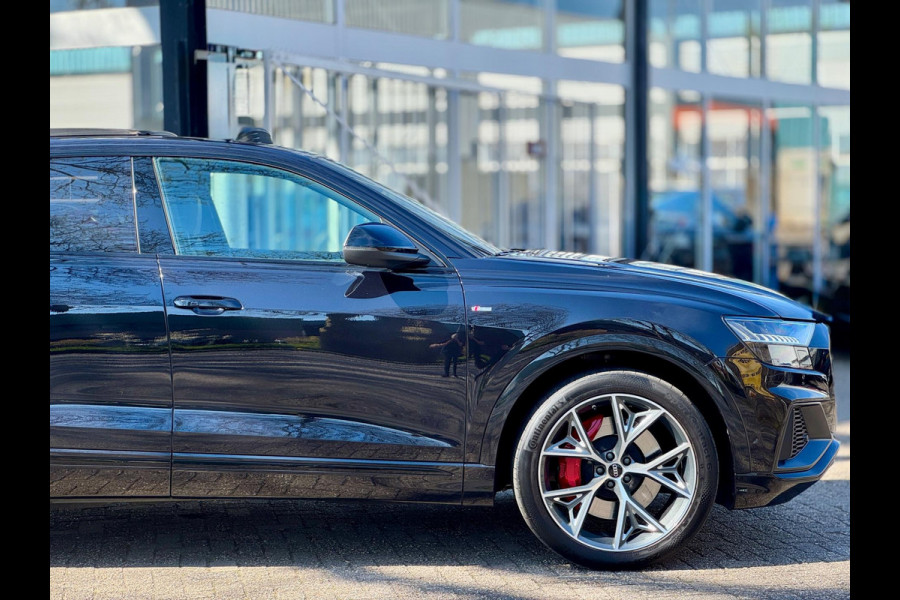 Audi Q8 60 TFSI e quattro Competition Adaptive Pano B&O Lane assist Keyless 3D-cam Head up Digital dashboard Massage Dealeronderho