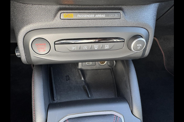 Ford Focus 2.3 EcoBoost ST-X 280pk | Winter Pack | Adaptive cruise control | Sper diff | Head up Display | Camera | AGR-stoelen