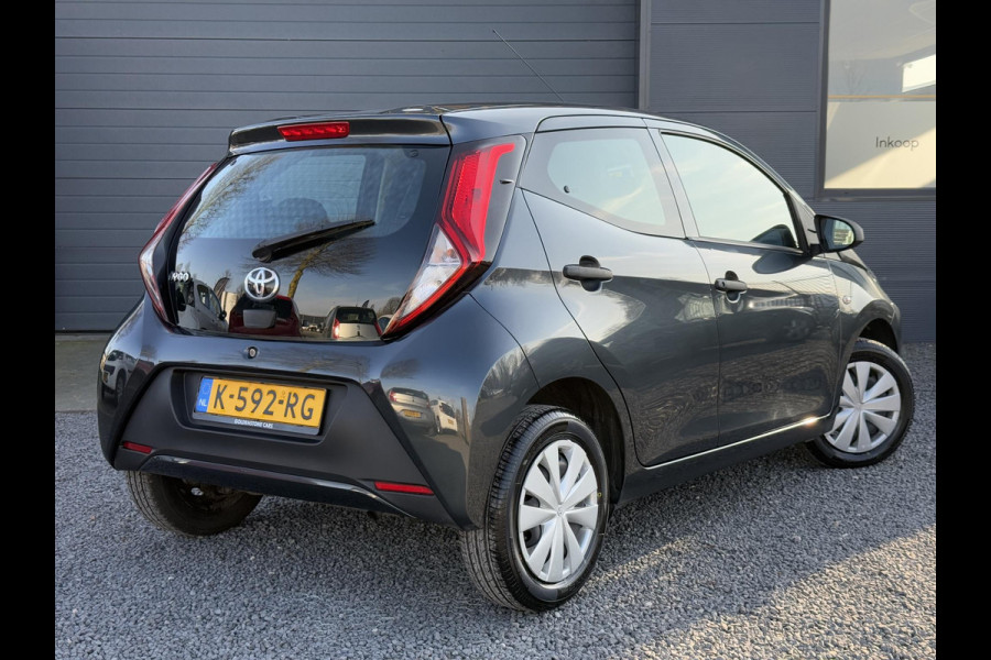 Toyota Aygo 1.0 VVT-i x 2e Eigenaar,Cruise Control,Weinig Km,Zeer Zuinig,Apk tot 02-2027