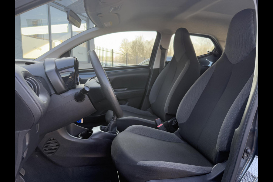 Toyota Aygo 1.0 VVT-i x 2e Eigenaar,Cruise Control,Weinig Km,Zeer Zuinig,Apk tot 02-2027
