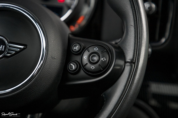 MINI Countryman 2.0 Cooper S E ALL4 Chili | Panorama | Adaptieve cruise | Harman/Kardon | Sfeer verlichting