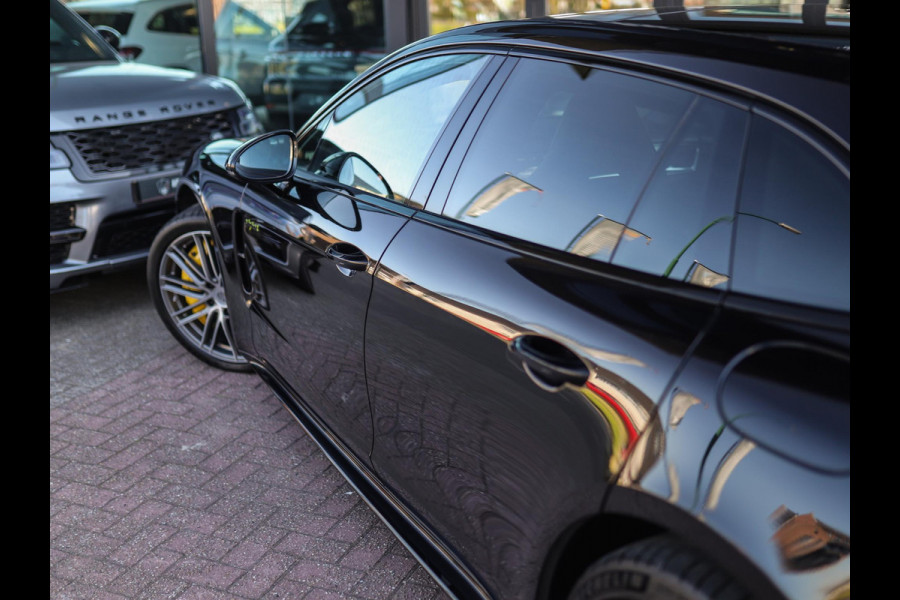 Porsche Panamera Sport Turismo 4.0 Turbo S E-Hybrid | Keramisch | Burmester | Matrix | Sport Chrono | Leder | Stoelverw./ventilatie