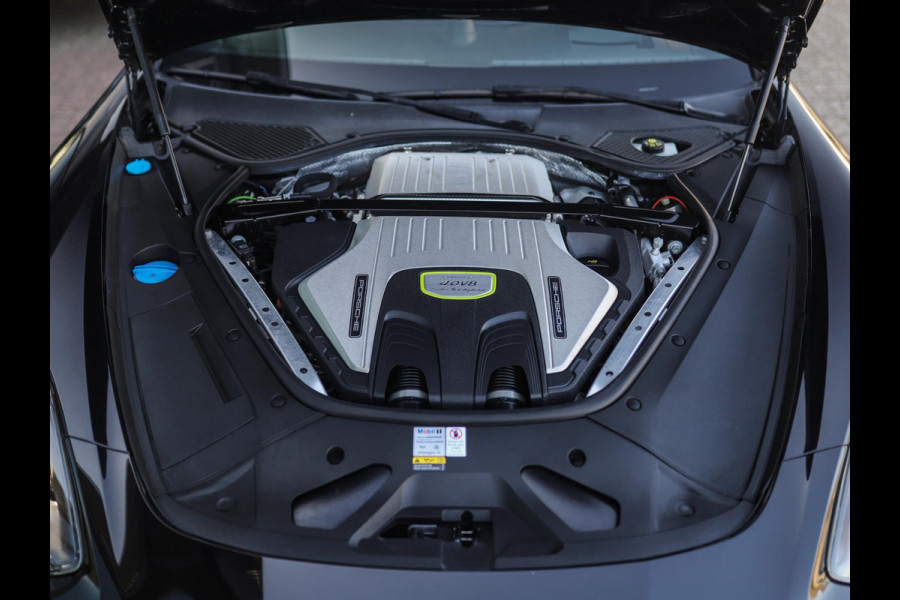 Porsche Panamera Sport Turismo 4.0 Turbo S E-Hybrid | Keramisch | Burmester | Matrix | Sport Chrono | Leder | Stoelverw./ventilatie